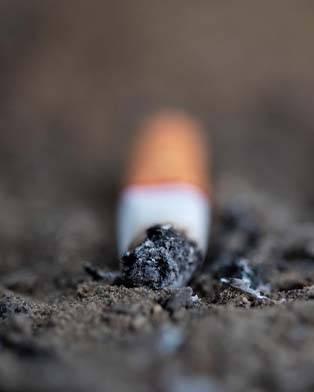 Oral Effects of Tobacco Use