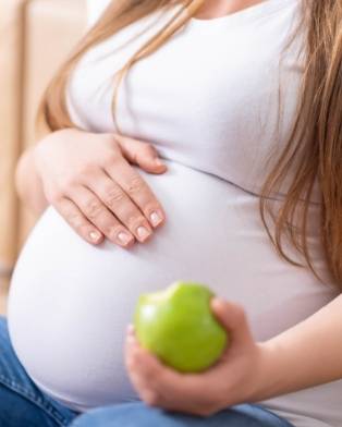 A Dietitian's Guide to Vegetarian Pregnancy