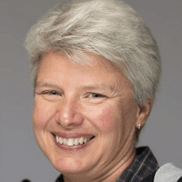 Carol Bult
