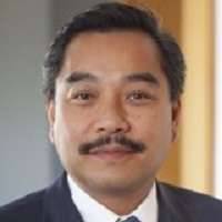 Dean W. Hum