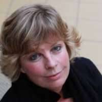 Monique Nijhuis