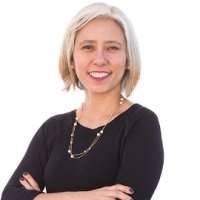 Claudia Suemoto