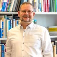 Matthias Epple