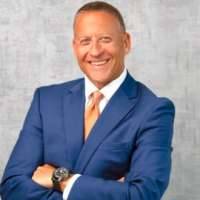 Ross Bernstein