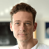 Peter Vajkoczy