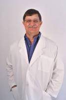 Dr. Hendrik  Basson