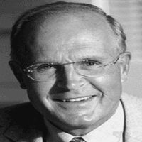 Michel Eichelbaum