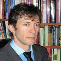 Dr Dion Gee