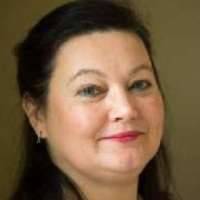 Julianne Hull